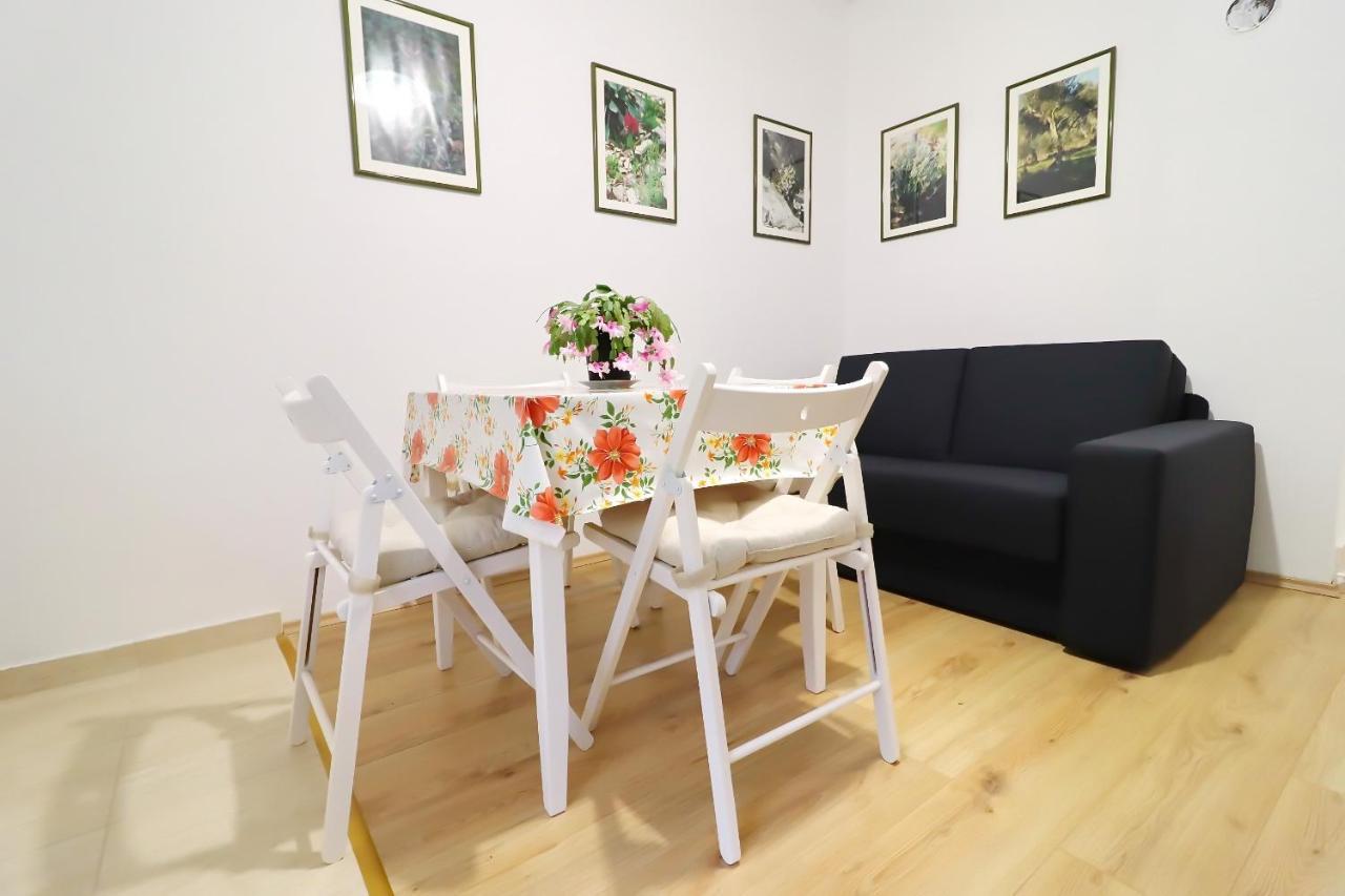 Apartment Nodilo Polace
