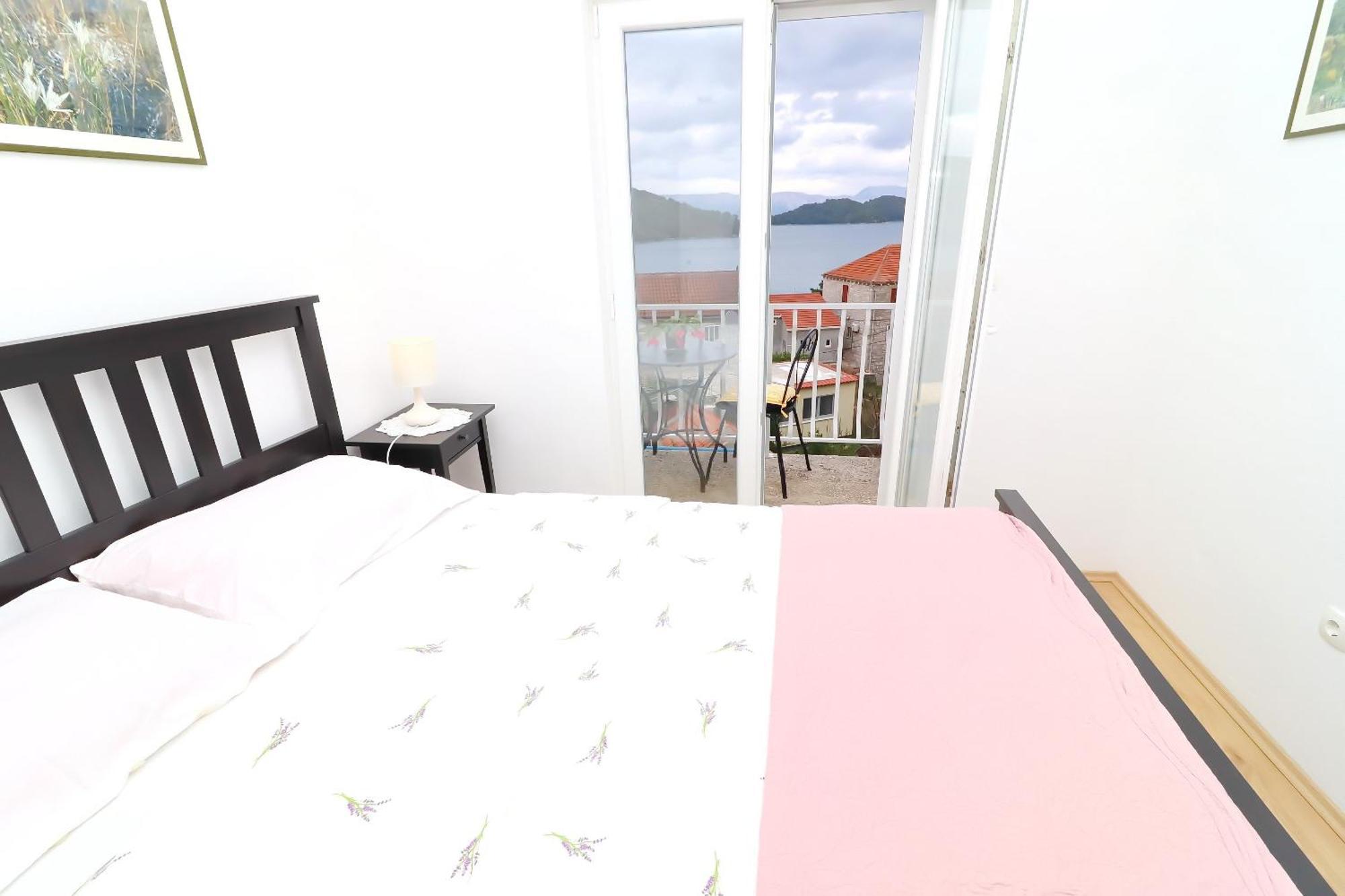 Nodilo Apartment Polace